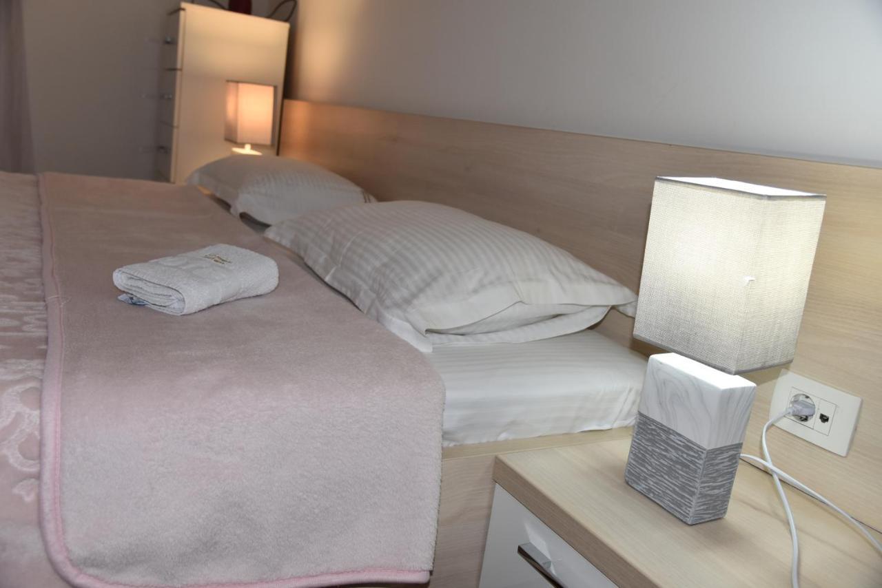 Apartment Lux Fontana Budva Exteriér fotografie